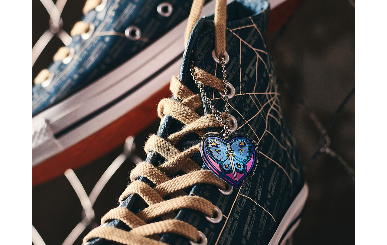 ジョジョの奇妙な冒険 ストーンオーシャン【CONVERSE】チャーム付き